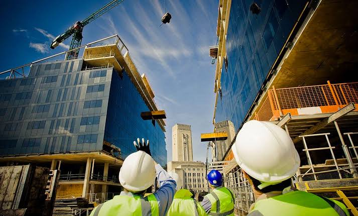 شركات المقاولات والبناء/ الاستشارات الهندسية